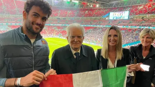 Mattarella au stade euro 2020